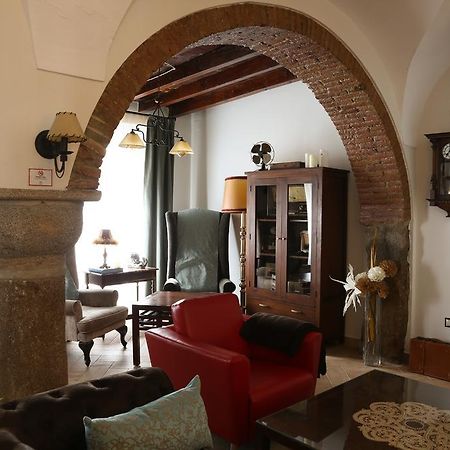 Lantigua Casa Rural Hinojosa del Duque エクステリア 写真